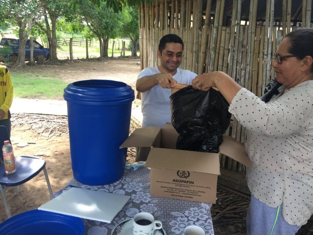 32977025_138149980378034_7096337161942728704_o